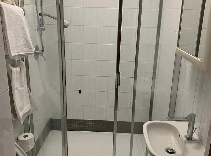 Apricot House * Roccascalegna