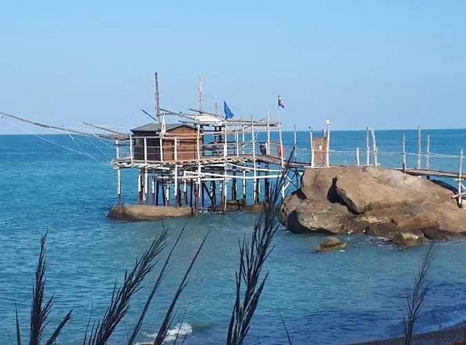 בית נופש Apricot House Roccascalegna